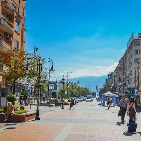 Superb 1Bd Apartment In Top Center * София